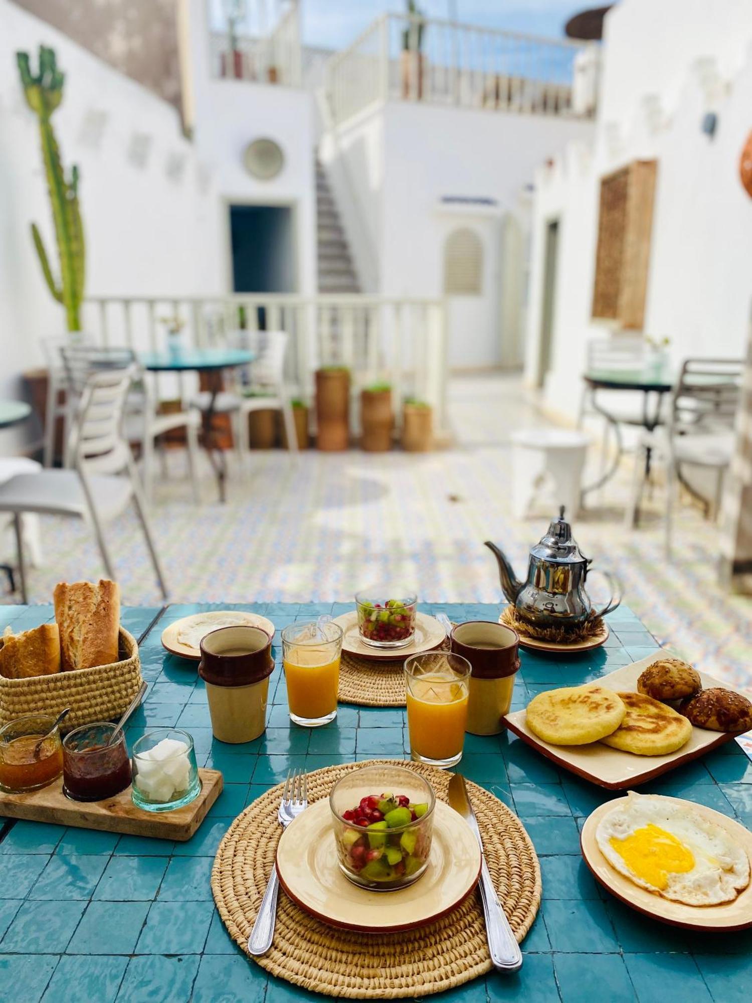 Riad L'Ayel D'Szavíra Kültér fotó